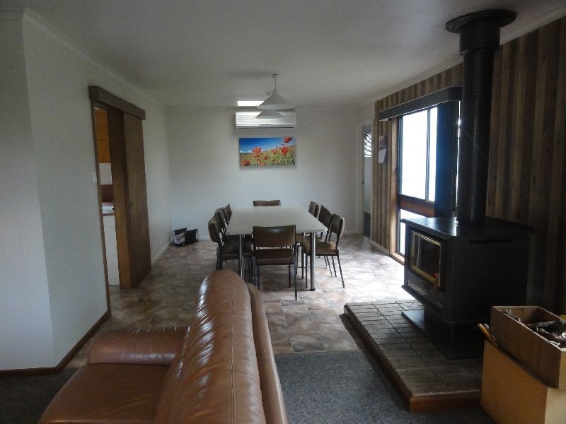 4-6 Wattle Crt, Sandy Point VIC 3959