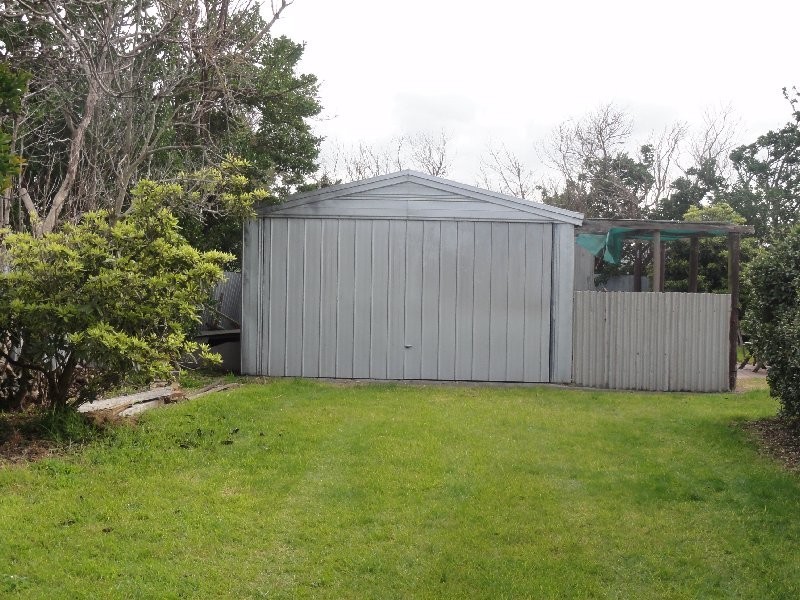 4-6 Wattle Crt, Sandy Point VIC 3959