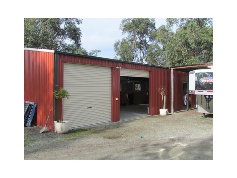 90 O’Neill Road, Longwarry VIC 3816