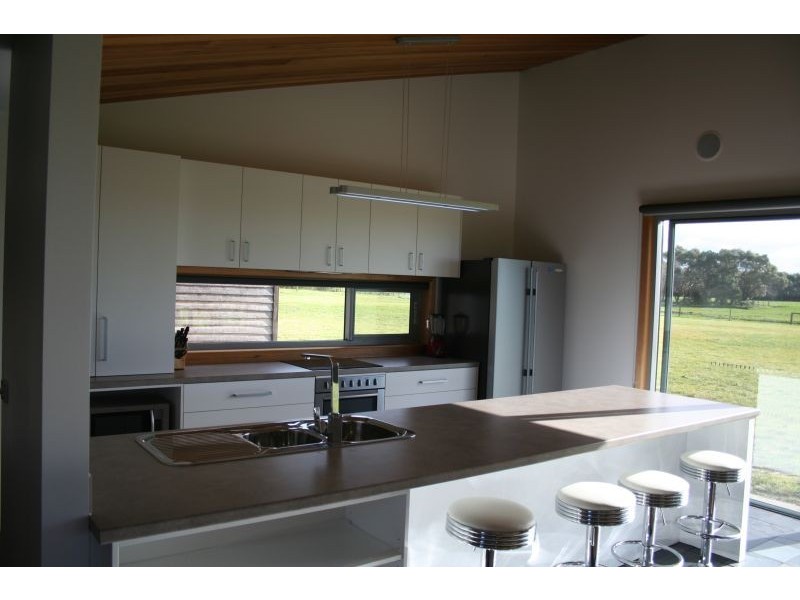 7 Aqua Court, Sandy Point VIC 3959