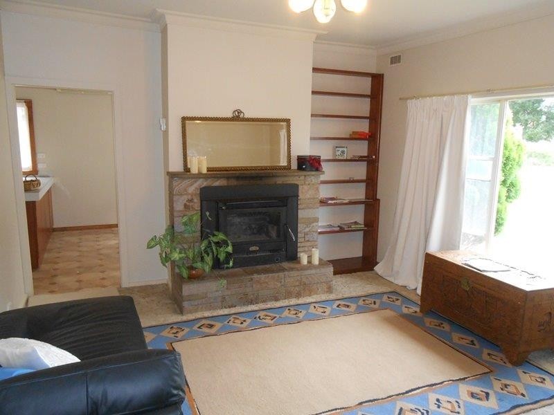 31 Devlin St, Foster VIC 3960