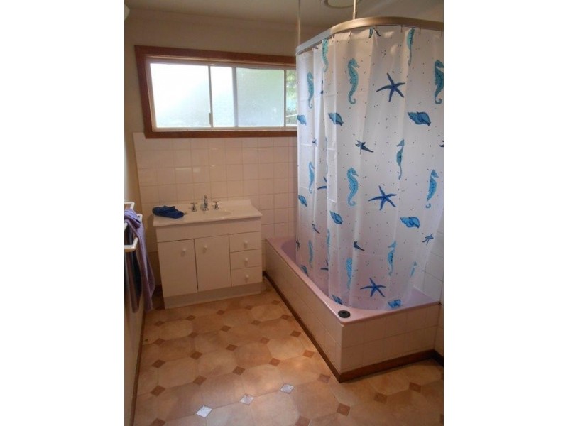 31 Devlin St, Foster VIC 3960
