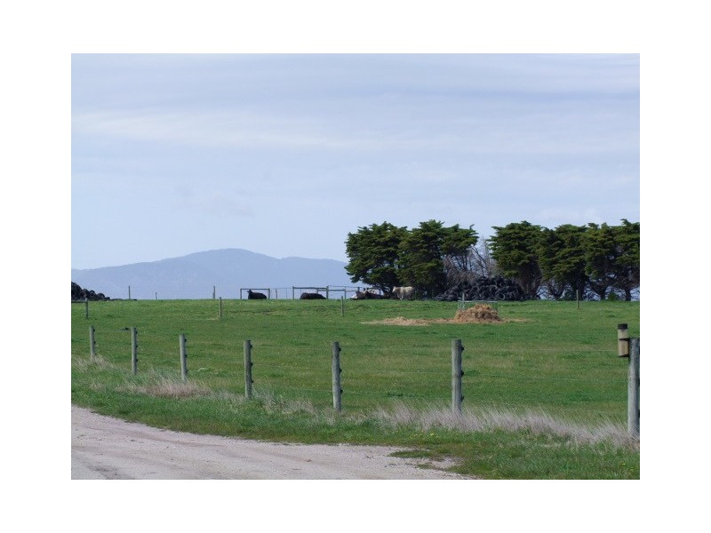 2615 Meeniyan Promontory Rd, Yanakie VIC 3960