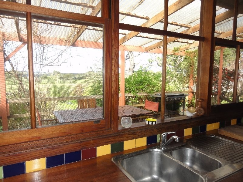 27 Agnes River Rd, Welshpool VIC 3966