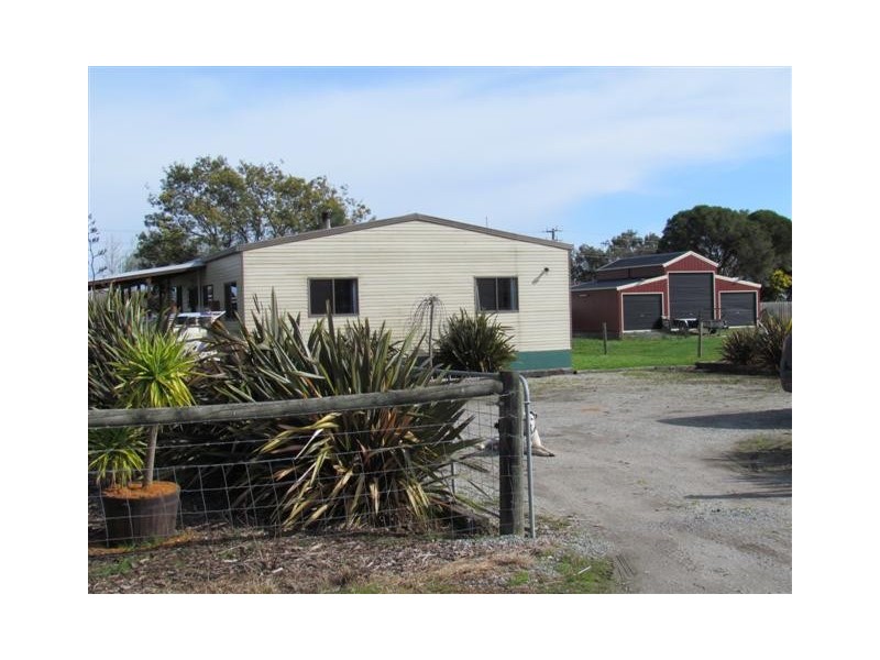 7 Freemans Lane, Longwarry VIC 3816