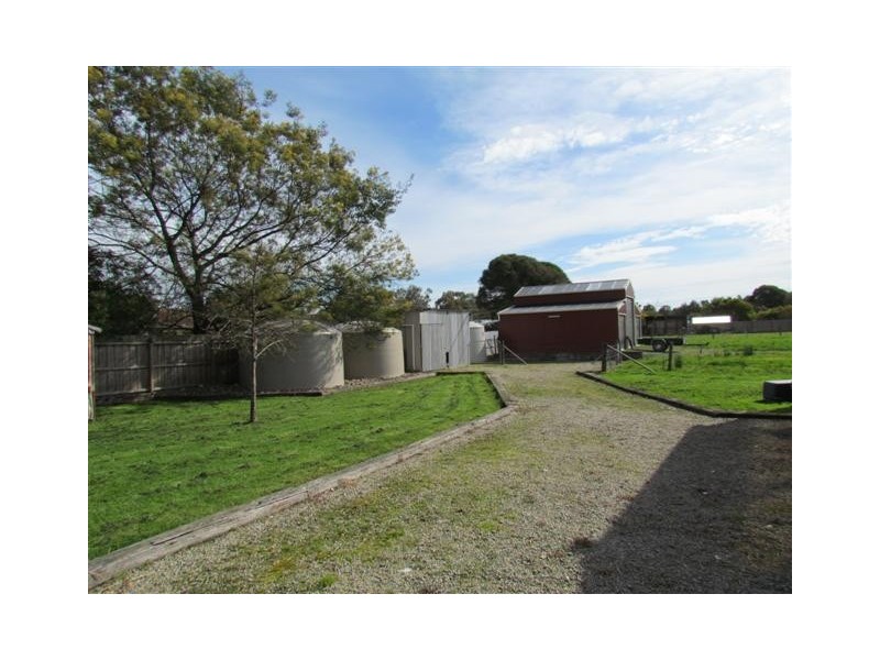 7 Freemans Lane, Longwarry VIC 3816
