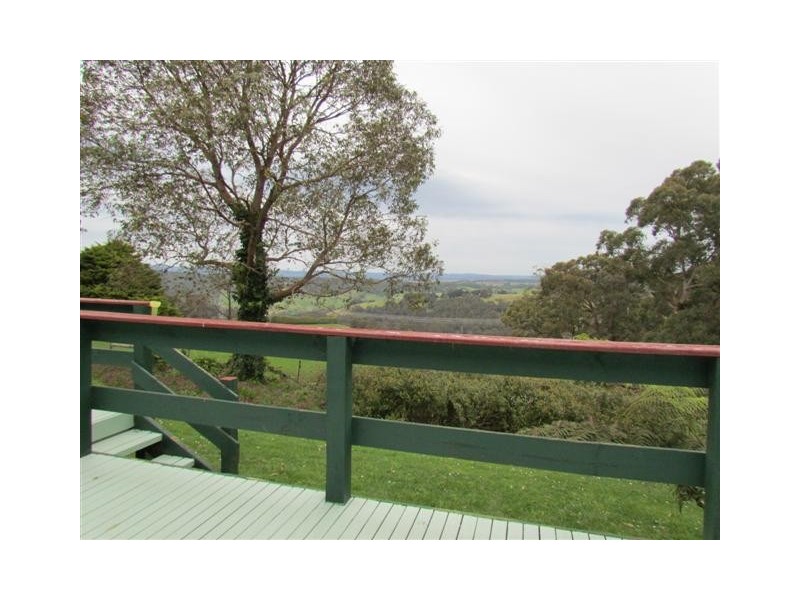 14 Genaro Road, Moe South VIC 3825