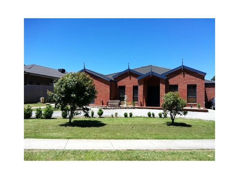 11 Rulemount Road, Warragul VIC 3820