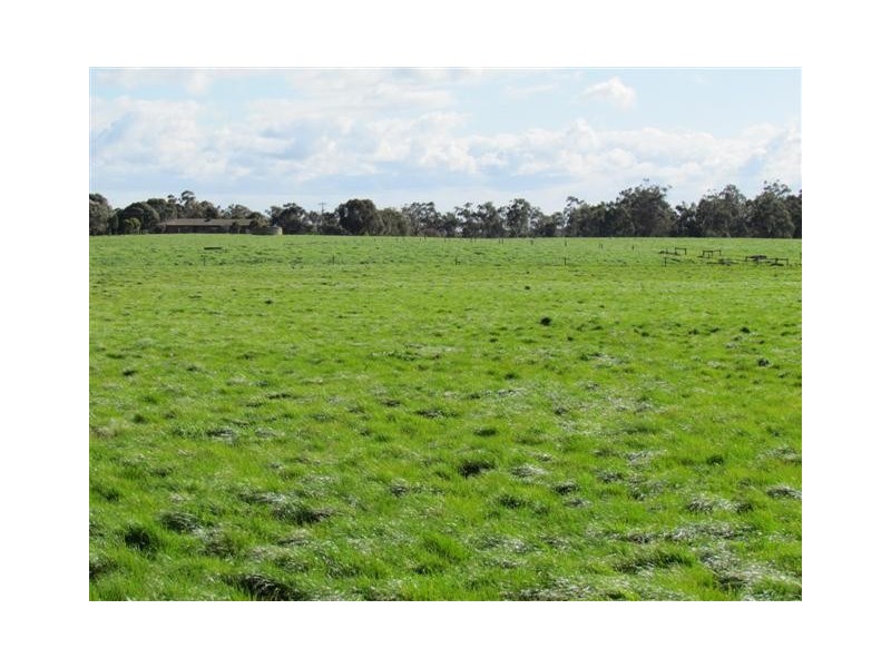 95 A R Gardner Road, Longwarry VIC 3816