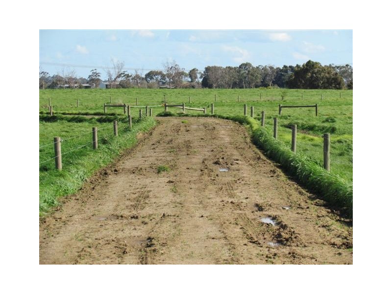 95 A R Gardner Road, Longwarry VIC 3816