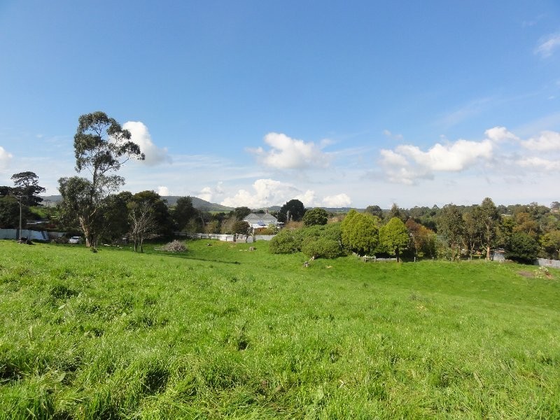 5 Sheedy Road, Fish Creek VIC 3959