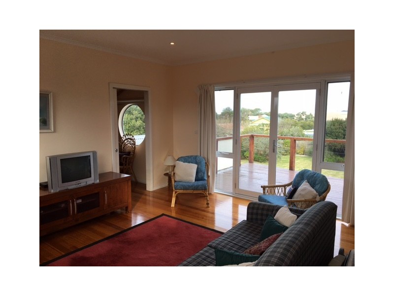 54 Stewart St, Port Welshpool VIC 3965