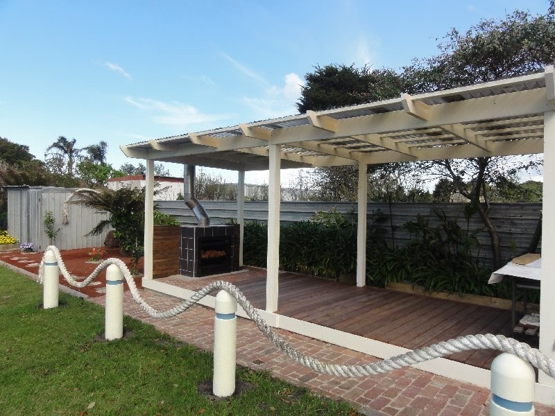 54 Stewart St, Port Welshpool VIC 3965