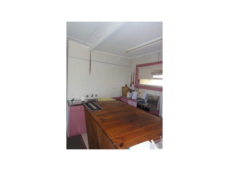 4 Sunshine Rise, Sandy Point VIC 3959