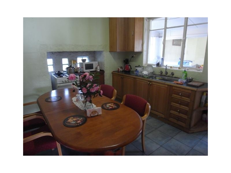 11 Normanby Street, Warragul VIC 3820