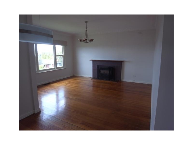 27 Lilleys Road, Warragul VIC 3820