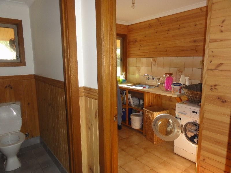 260 Savages Road, Waratah North VIC 3959