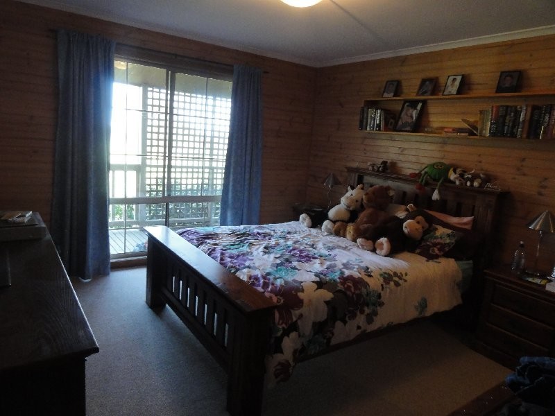 260 Savages Road, Fish Creek VIC 3959