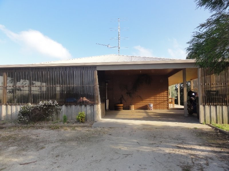 260 Savages Road, Fish Creek VIC 3959