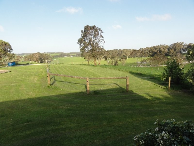 260 Savages Road, Fish Creek VIC 3959