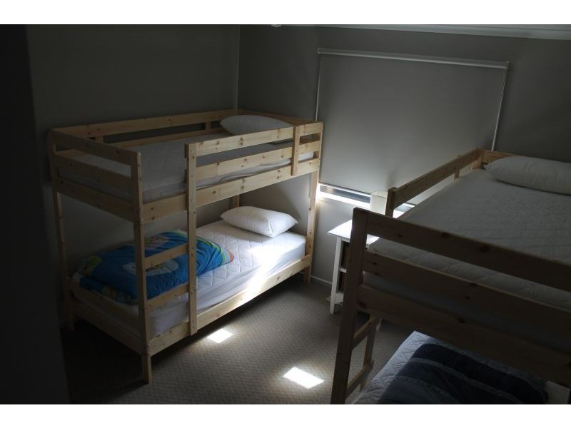 34 Ash Ave, Sandy Point VIC 3959