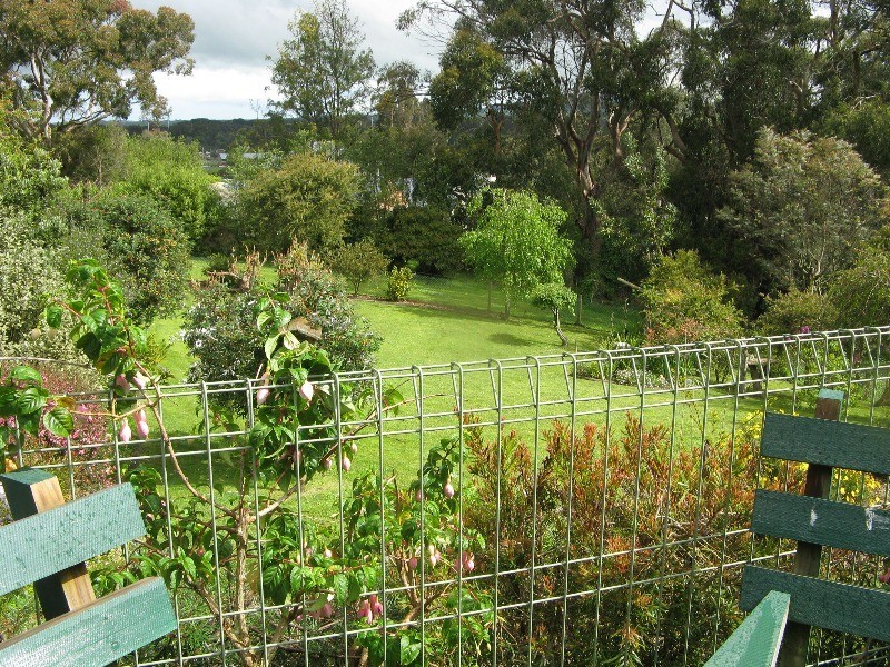 22 Hall Road, Foster VIC 3960