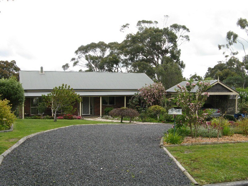 22 Hall Road, Foster VIC 3960