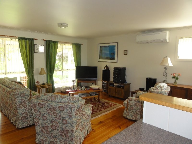 22 Hall Road, Foster VIC 3960