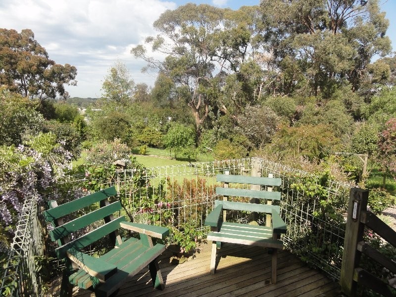 22 Hall Road, Foster VIC 3960