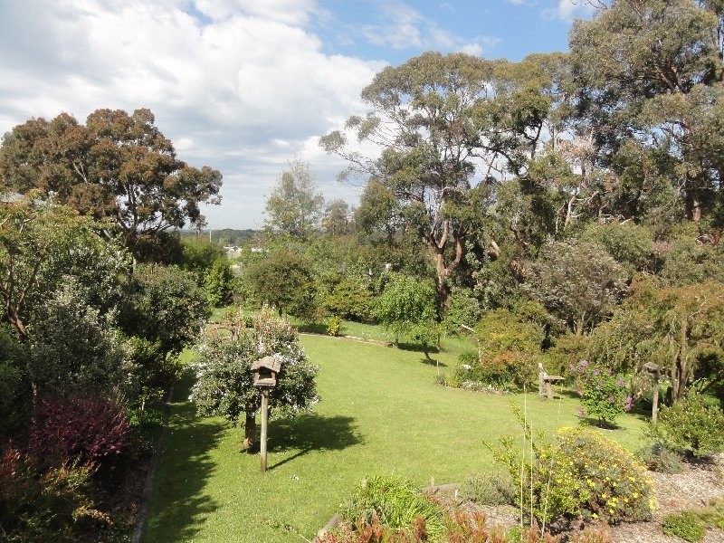 22 Hall Road, Foster VIC 3960