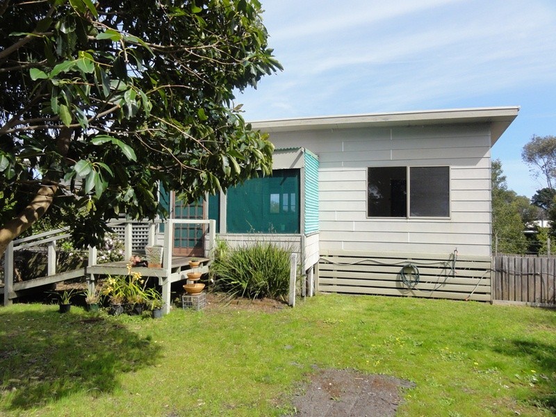 22 Townsend Street, Port Welshpool VIC 3965