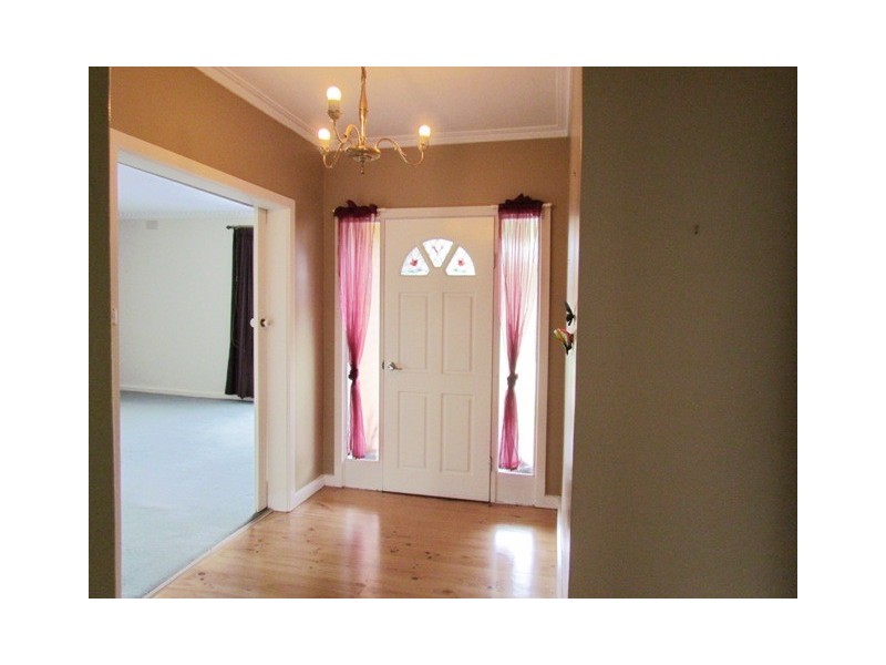 38 Anzac Road, Trafalgar VIC 3824