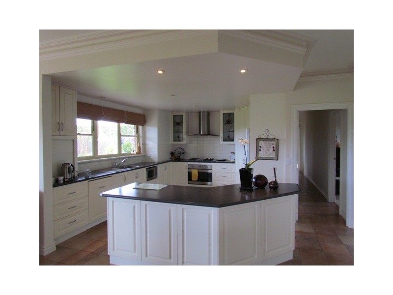 330 Stuhrs Road, Darnum VIC 3822