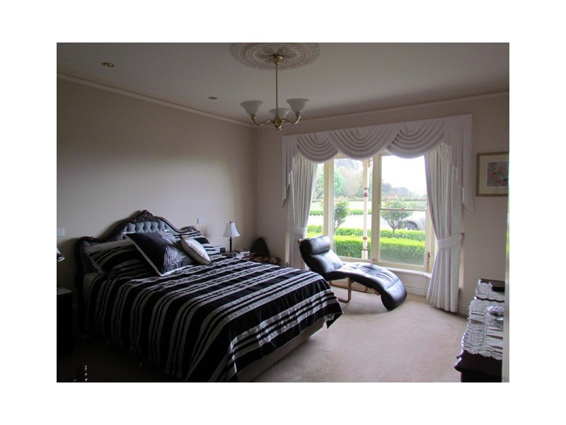 330 Stuhrs Road, Darnum VIC 3822