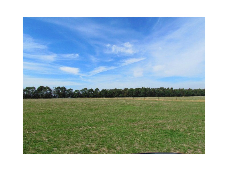 330 Stuhrs Road, Darnum VIC 3822