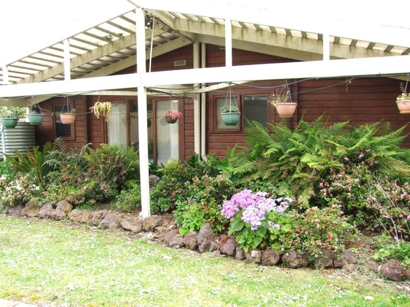 17-19 Brendan Street, Meeniyan VIC 3956