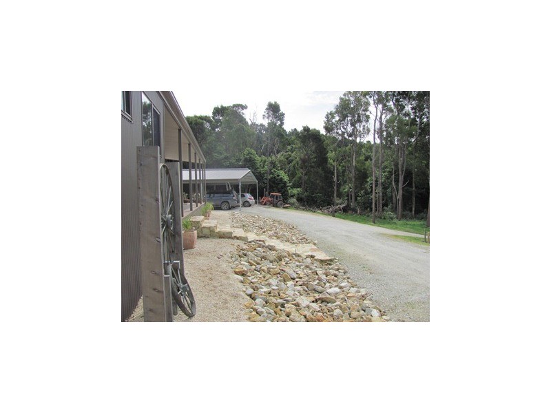 2 Hobsons Road, Foster VIC 3960