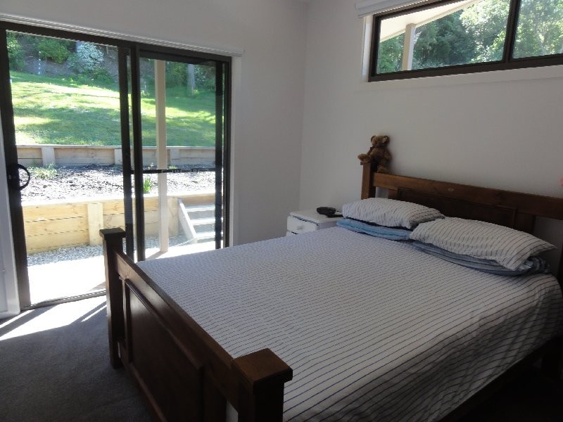 2 Hobsons Road, Foster VIC 3960