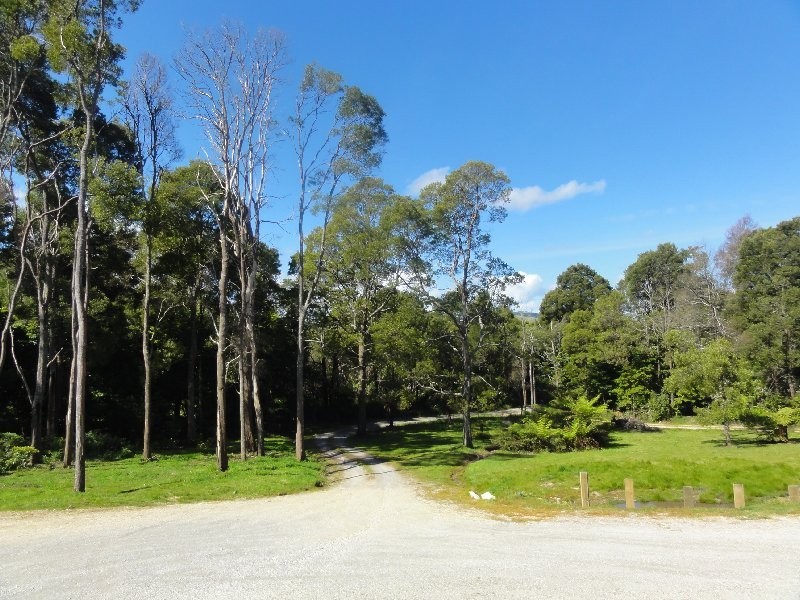 2 Hobsons Road, Foster VIC 3960