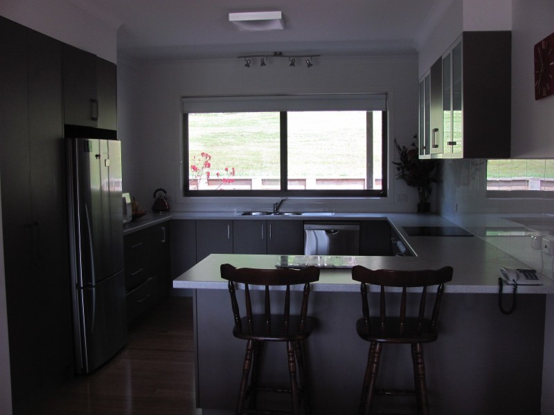 2 Hobsons Road, Foster VIC 3960