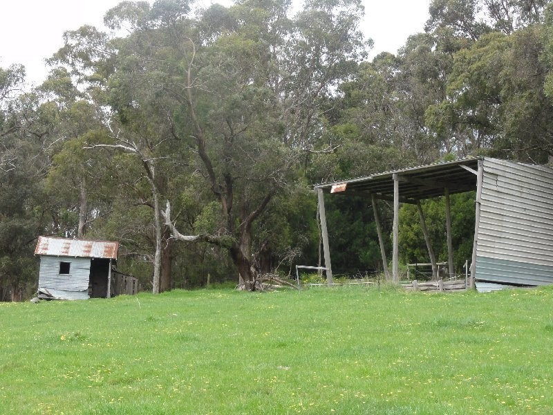 . Law Rd, Foster VIC 3960