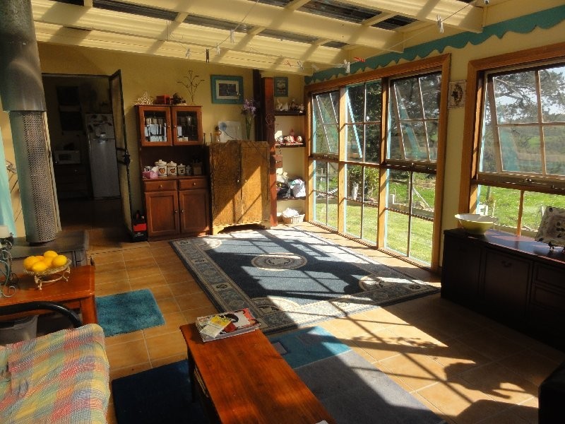 190 Foster Mirboo Rd, Foster VIC 3960