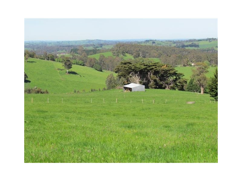 2083 Main Neerim Road, Neerim South VIC 3831