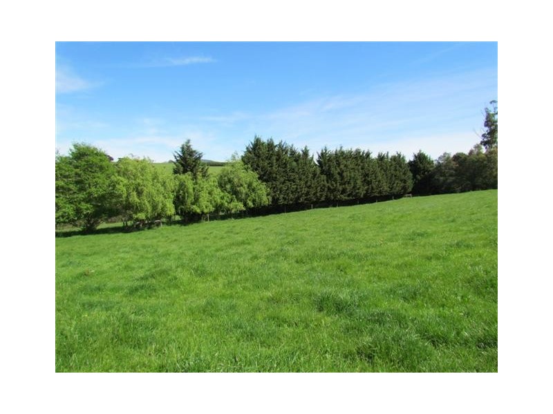 2083 Main Neerim Road, Neerim South VIC 3831