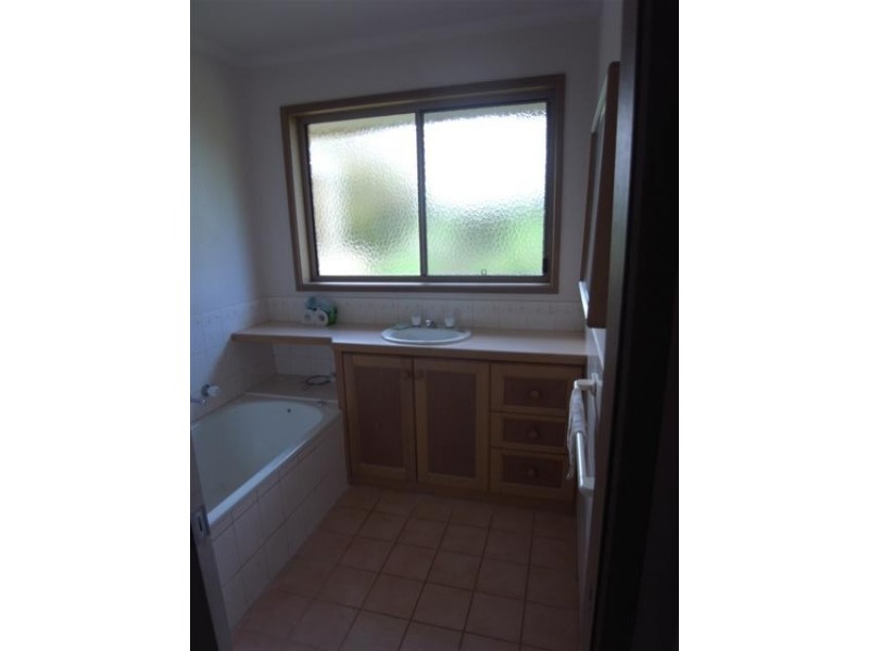 195 Torwood Road, Hallora VIC 3818