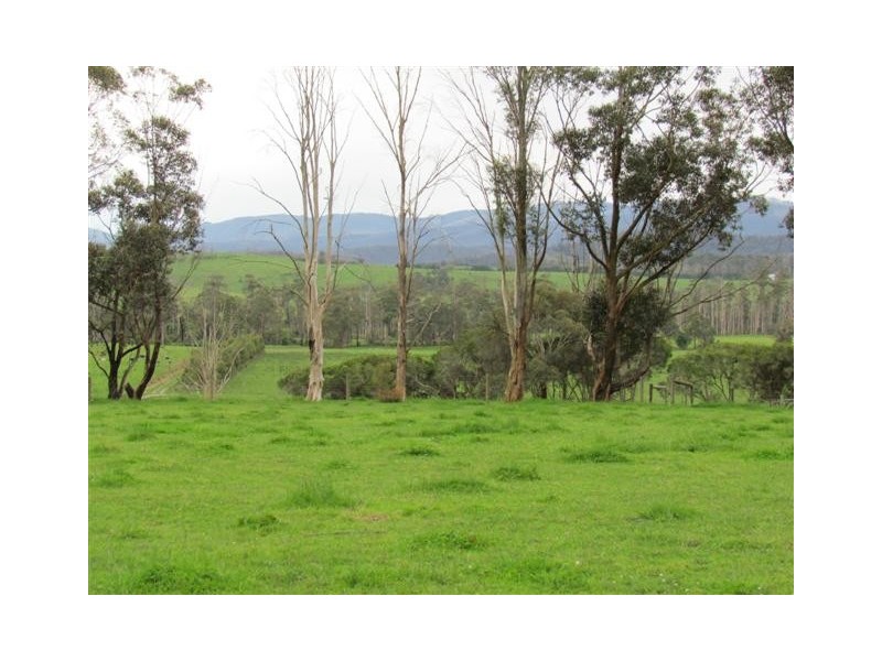 315 Fisher Road, Drouin West VIC 3818
