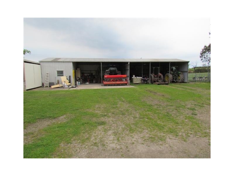 315 Fisher Road, Drouin West VIC 3818