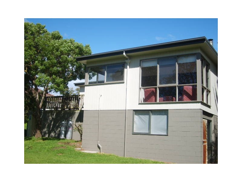 11 The Boulevard, Sandy Point VIC 3959
