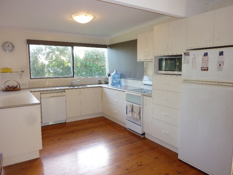 11 The Boulevard, Sandy Point VIC 3959