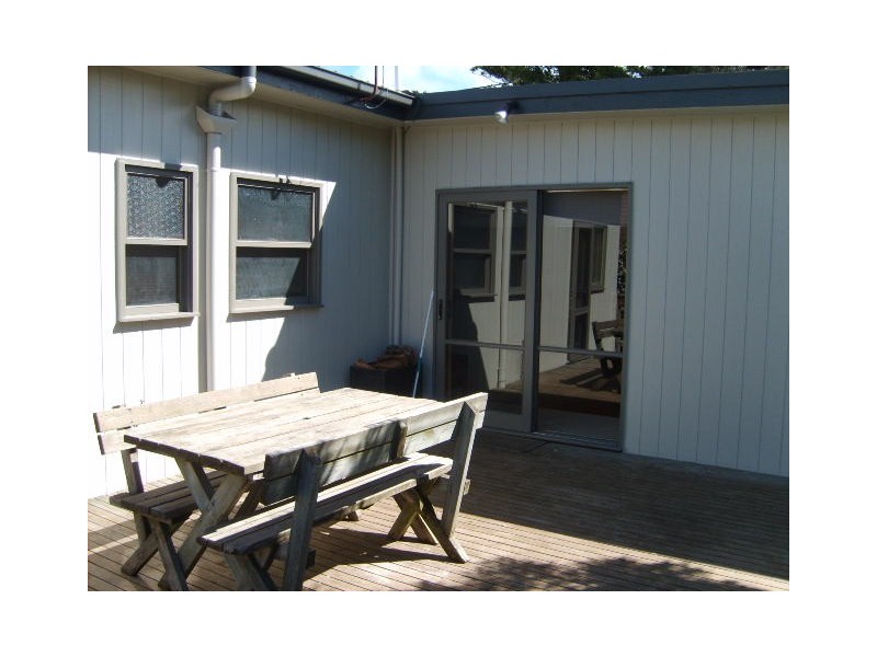 11 The Boulevard, Sandy Point VIC 3959